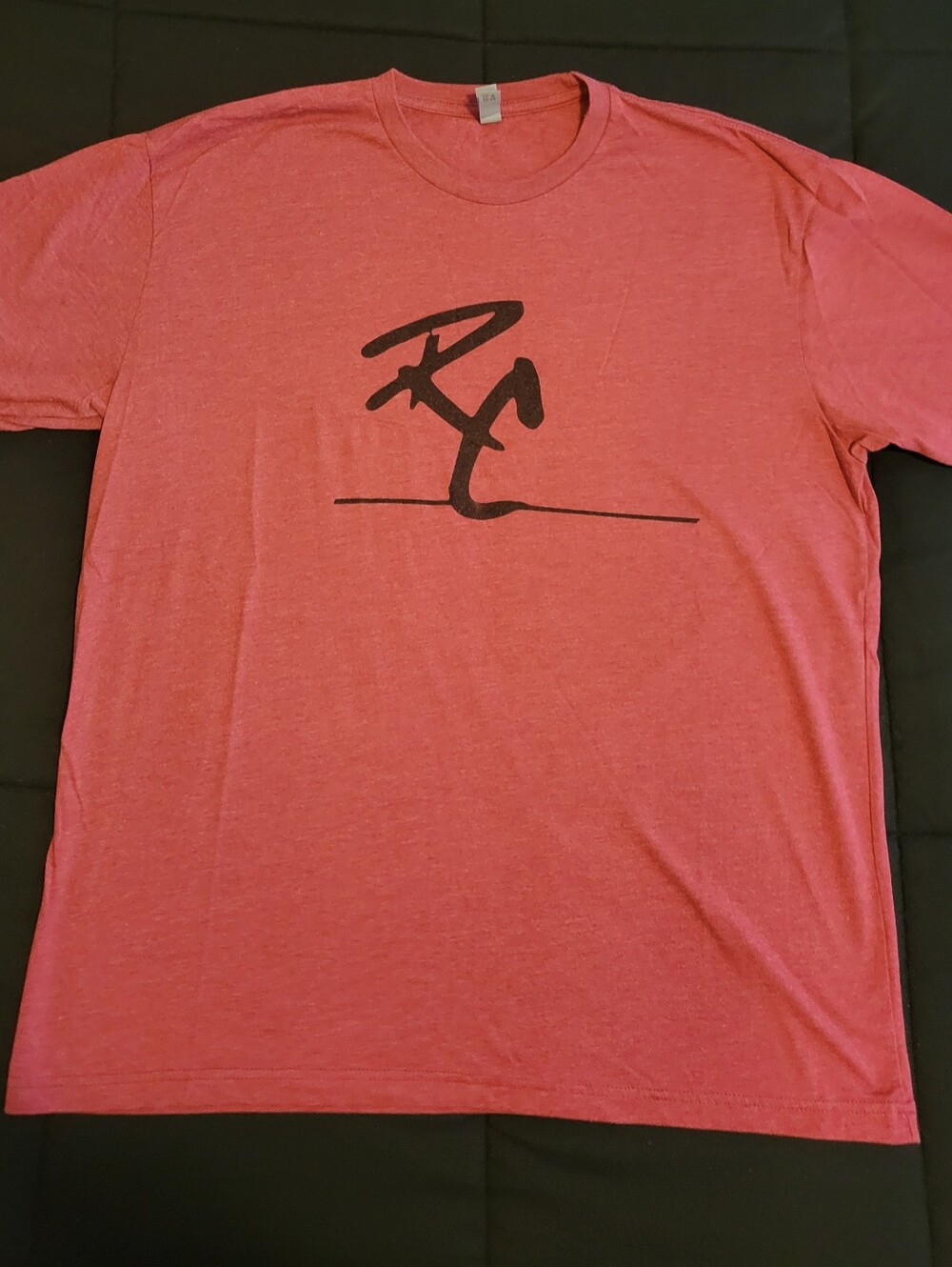 6 Men's Graphic T-shirts
